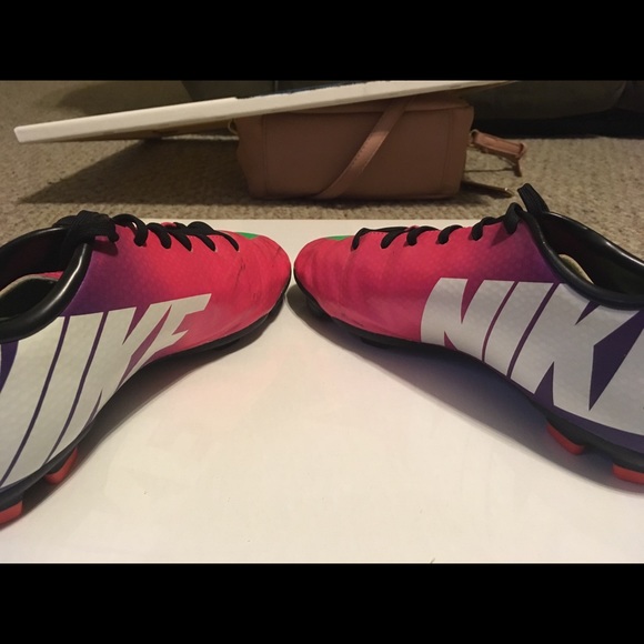 Nike Mercurial Victory Soccer Cleats - Picture 5 of 8